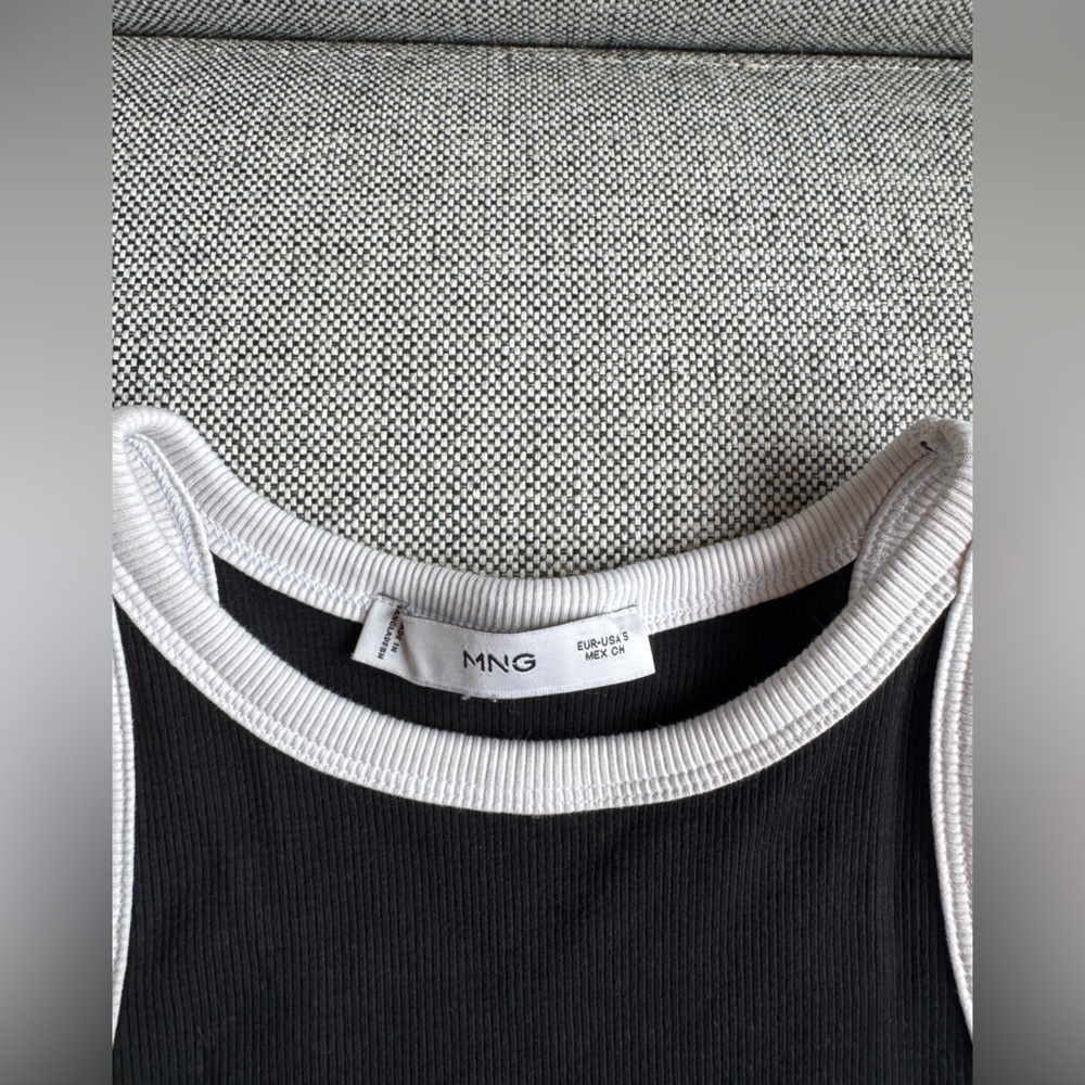 Mango Black Top with White Edging - Picture 2 of 3